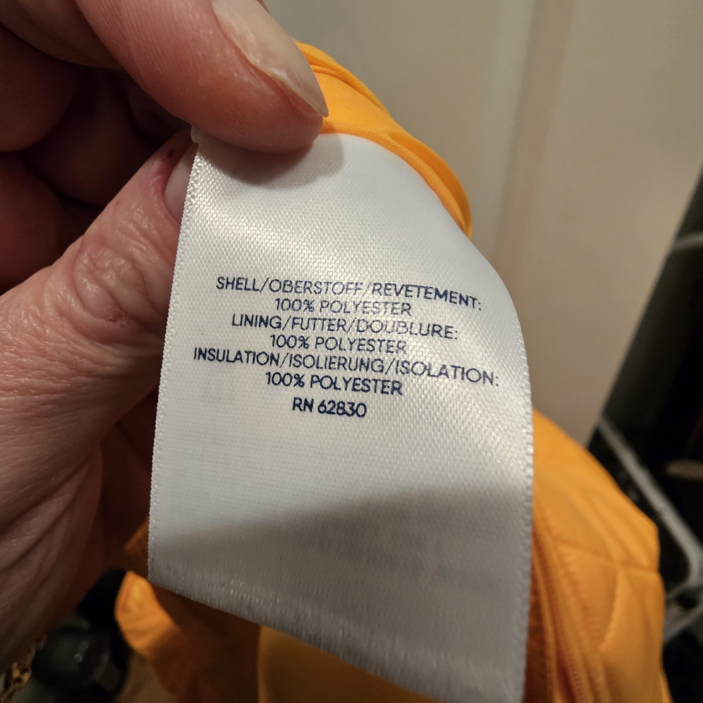 Lands' End Bright Yellow Quilted Vest 3X - Picture 8 of 8